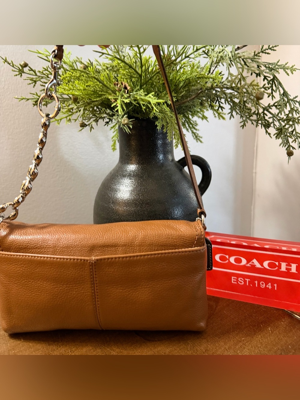 Coach Park Leather Flap Large Wristlet - Picture 3 of 14